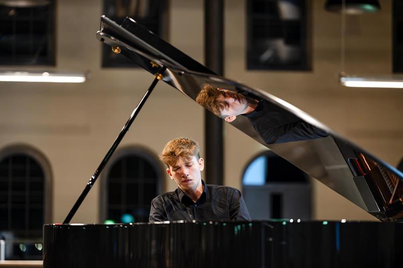 Piano - Musique